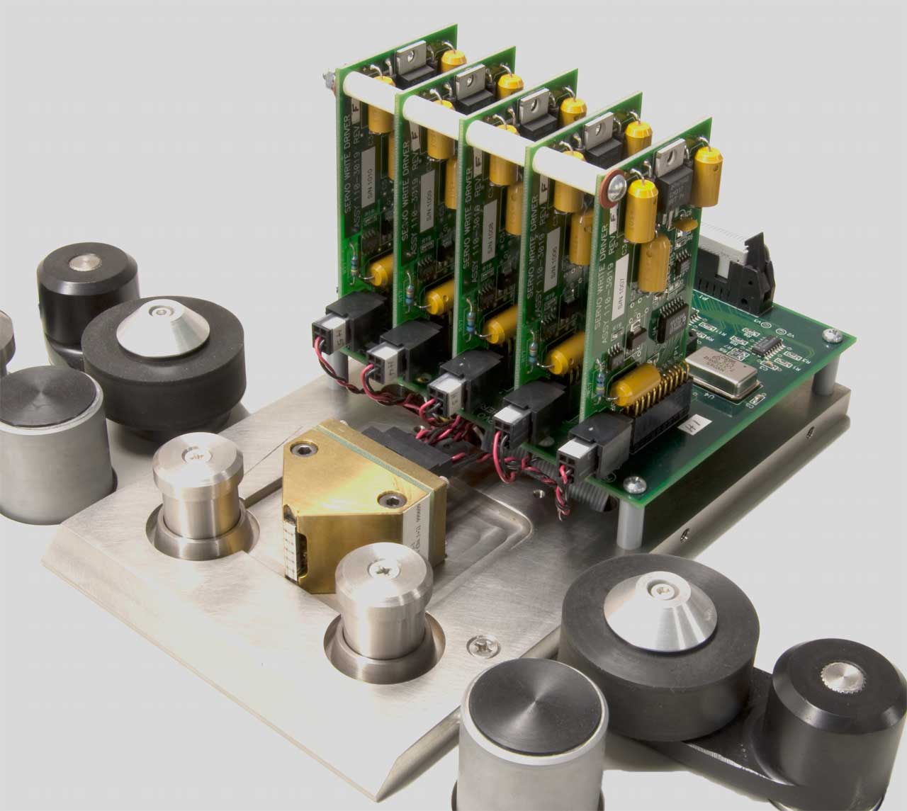 LTO Servo Write Head Driver